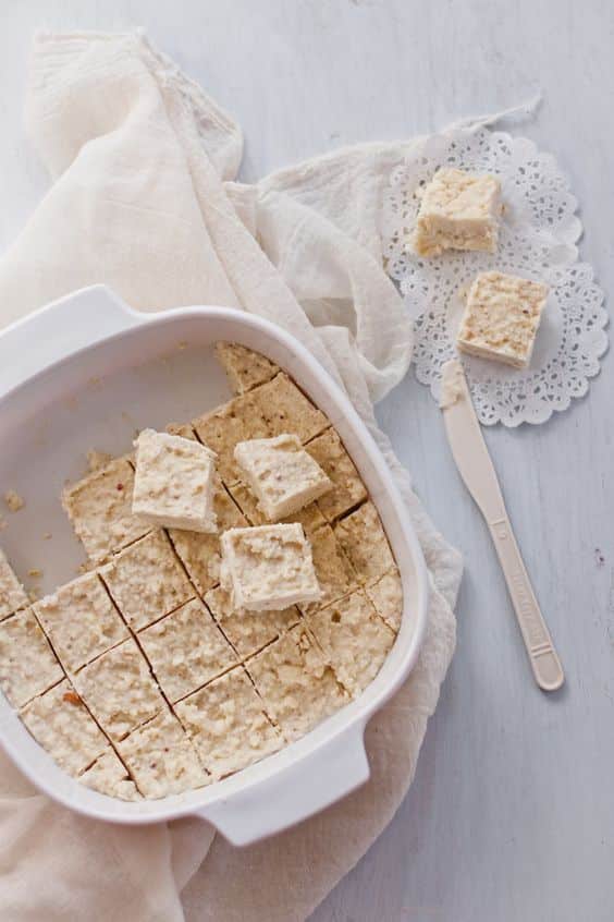 Brownie de Chocolate Branco e Gengibre