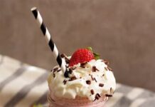 Batido de Natas e Morangos